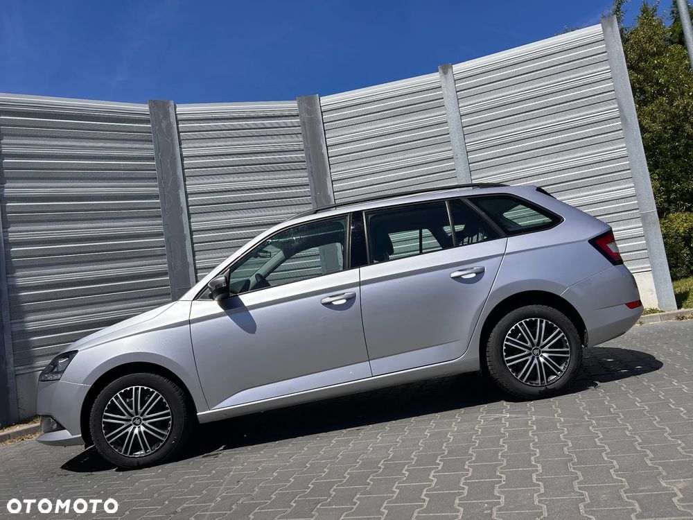 Skoda Fabia 1.0 TSI Tour - 5