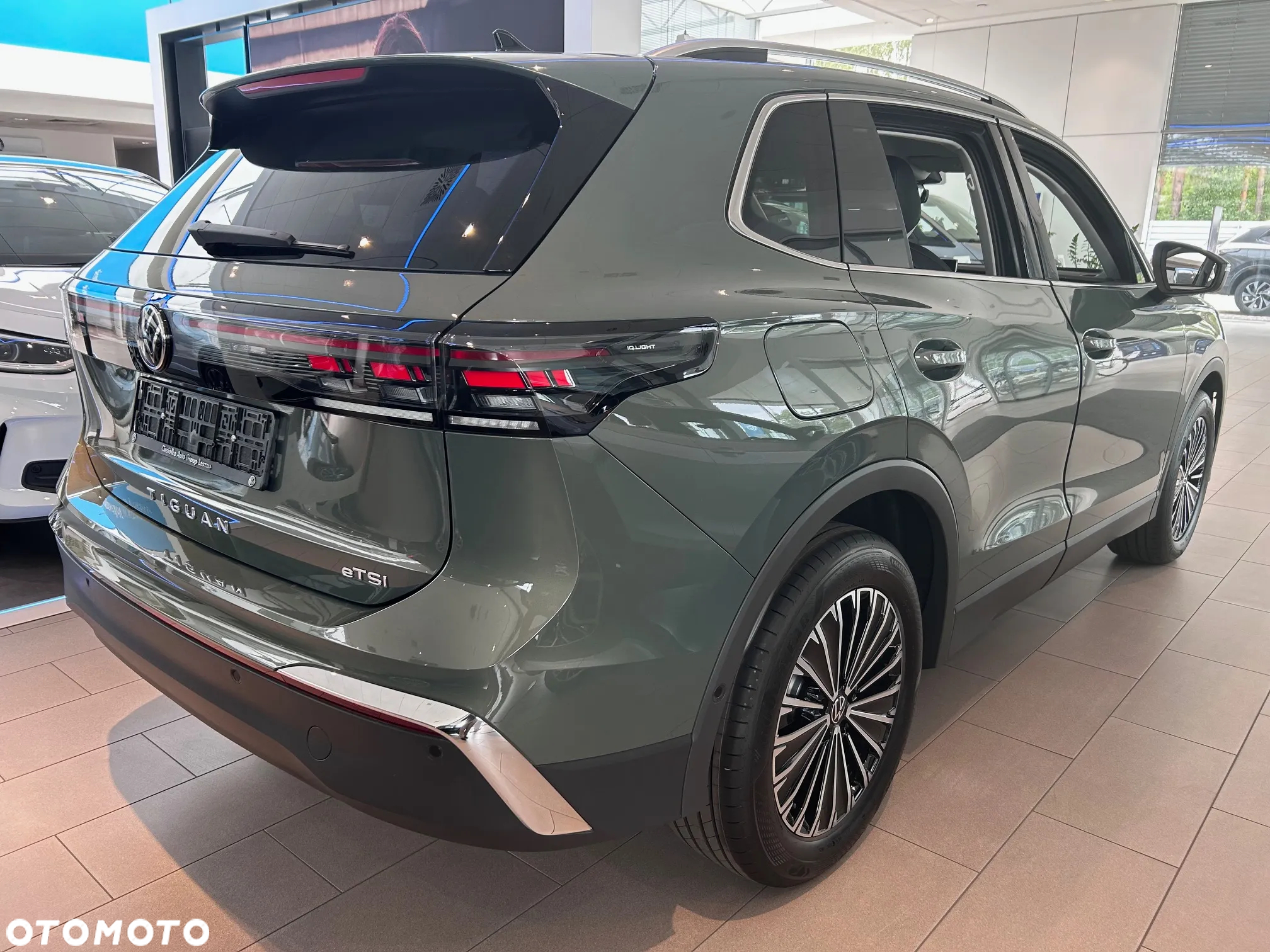 Volkswagen Tiguan 1.5 TSI EVO Elegance DSG - 3