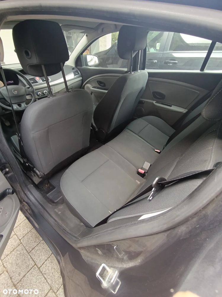 Renault Megane 1.5 dCi Alize - 13