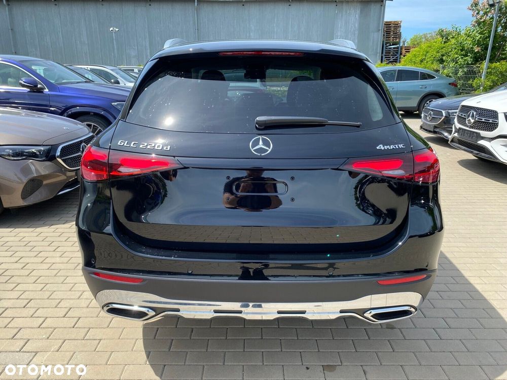 Mercedes-Benz GLC - 3