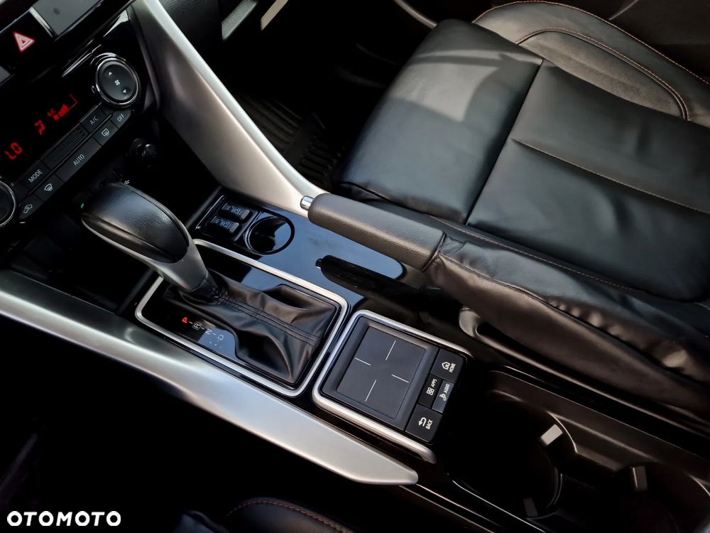 Mitsubishi Eclipse Cross 1.5 T Invite Plus CVT - 9