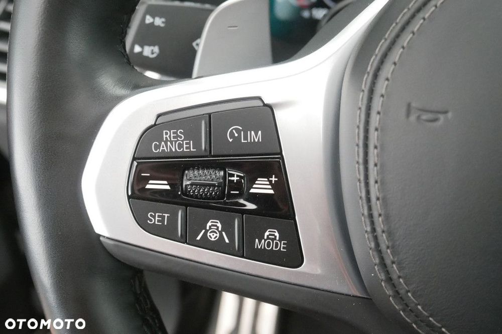 BMW X6 - 36