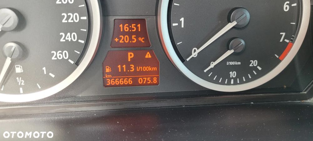 BMW Seria 5 - 24