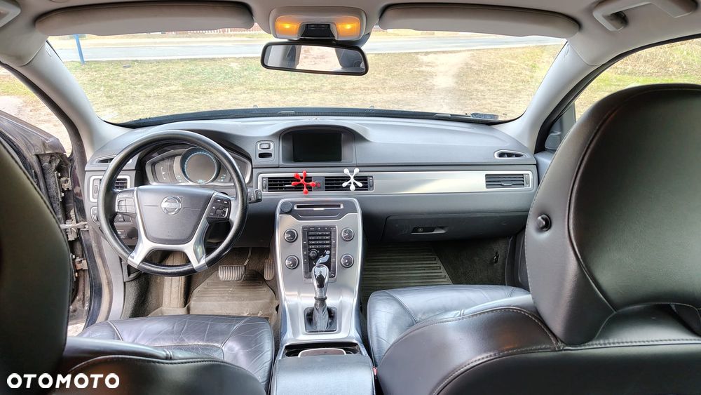 Volvo V70 2.0T Powershift Momentum - 5