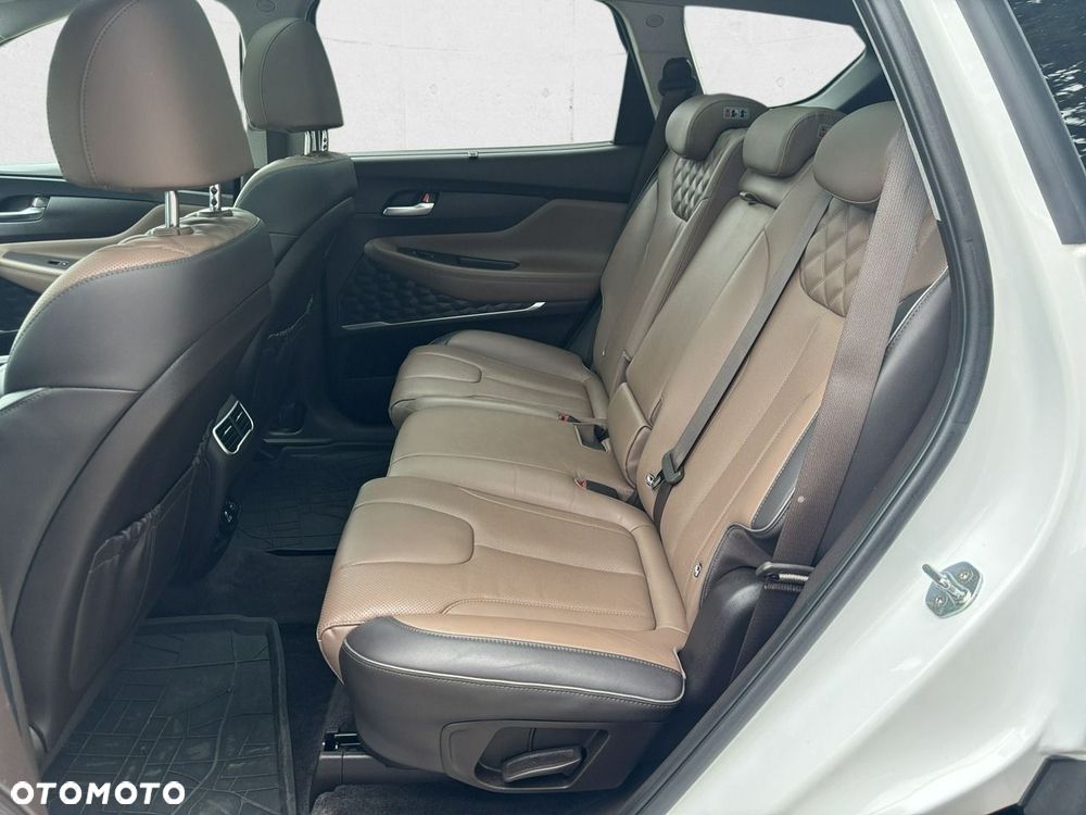 Hyundai Santa Fe - 10