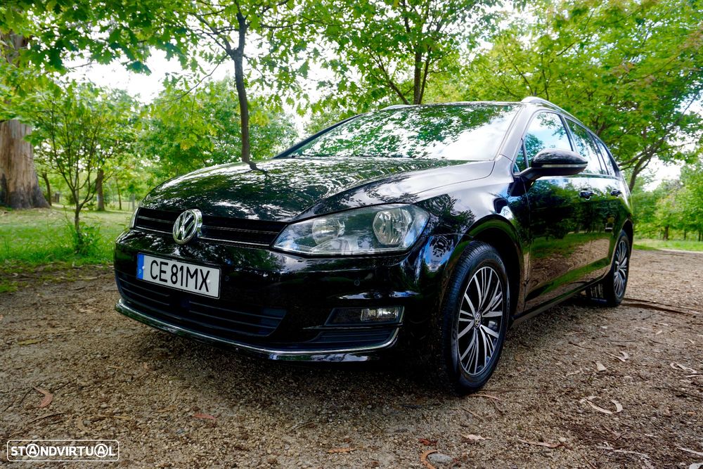 VW Golf Variant 1.6 TDi DPF Highline - 1