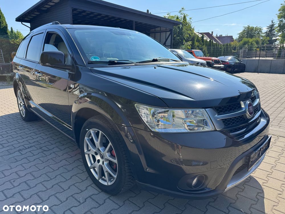 Fiat Freemont 2.0 Multijet 16V DPF Automatik Allrad Lounge - 2