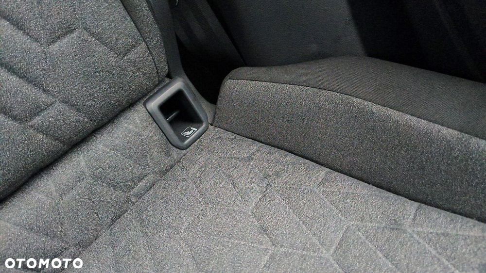 Volkswagen T-Cross - 29