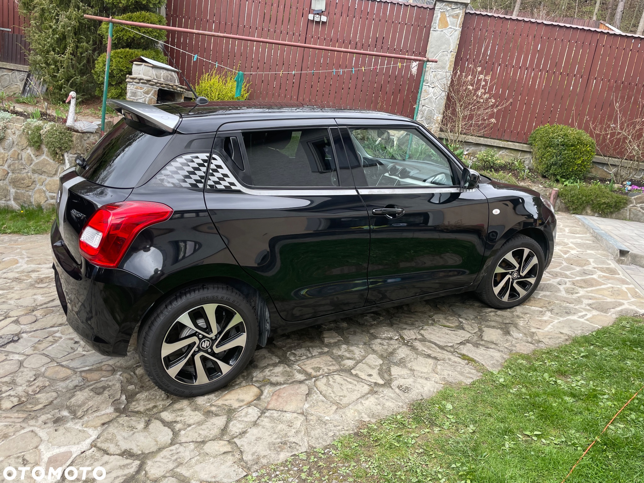 Suzuki Swift 1.0 T Premium Plus - 19
