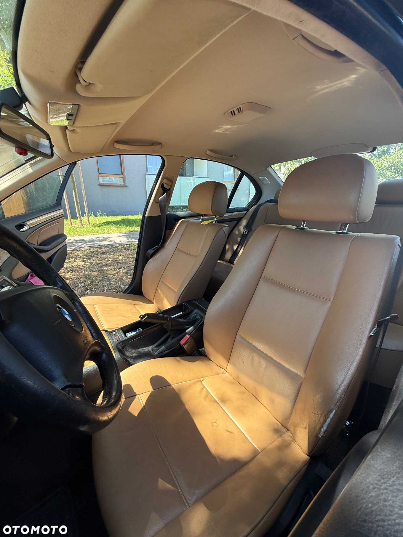 BMW Seria 3 318i - 5