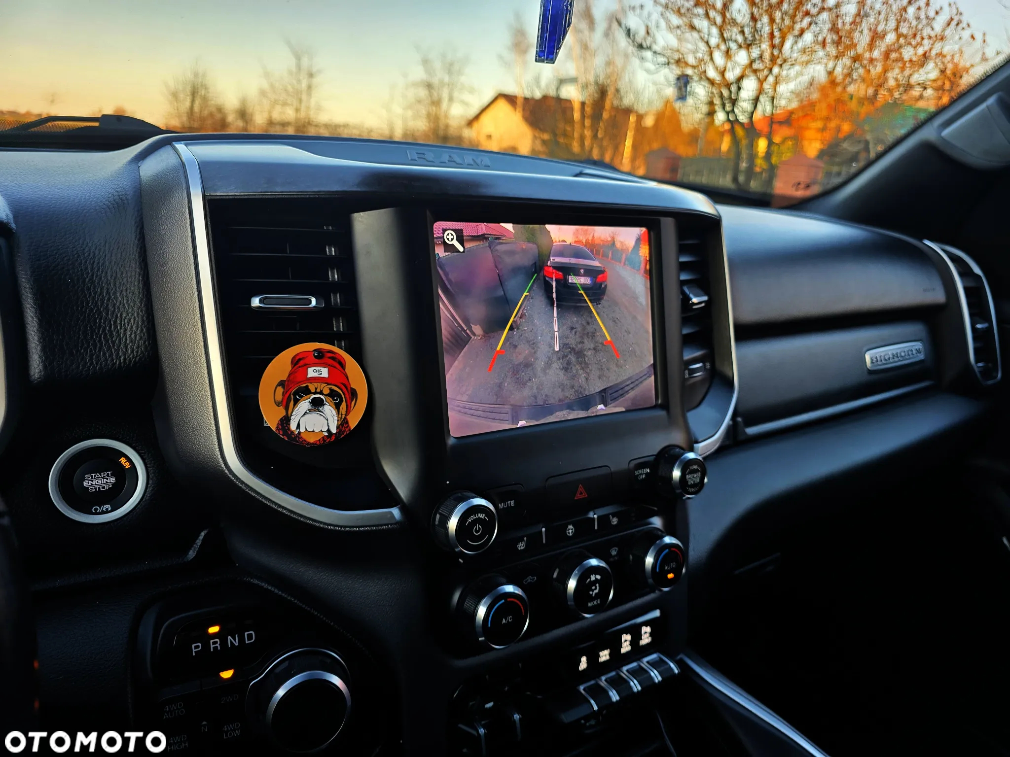 Dodge RAM 1500 5.7 4x4 - 24