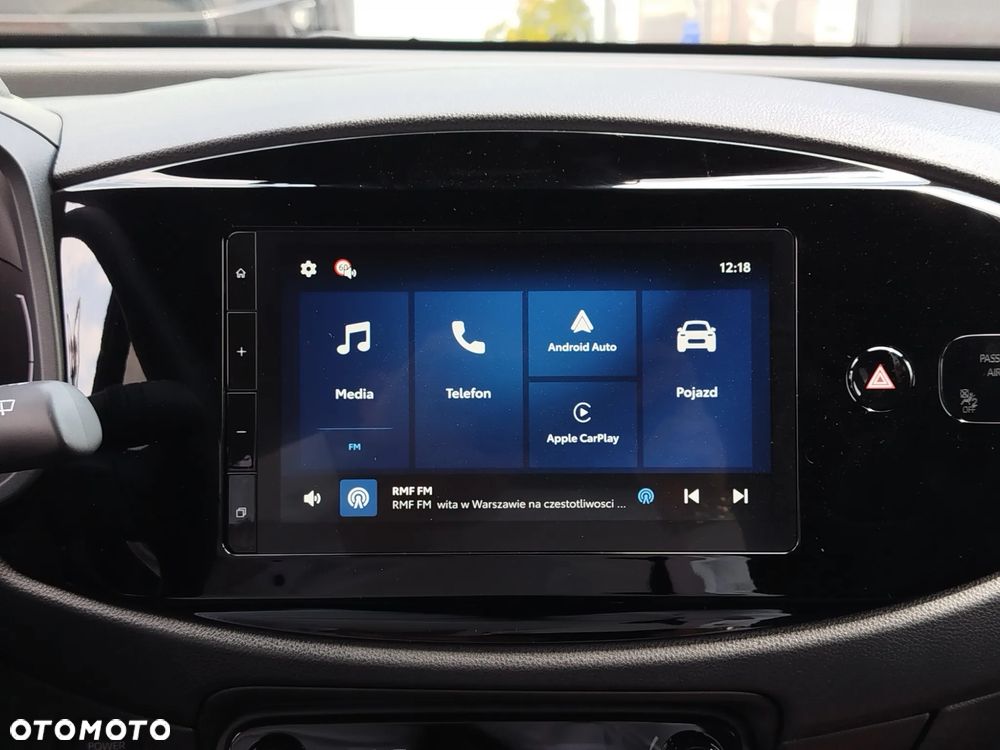 Toyota Aygo X Hybrid 1.5 Style e-CVT - 10