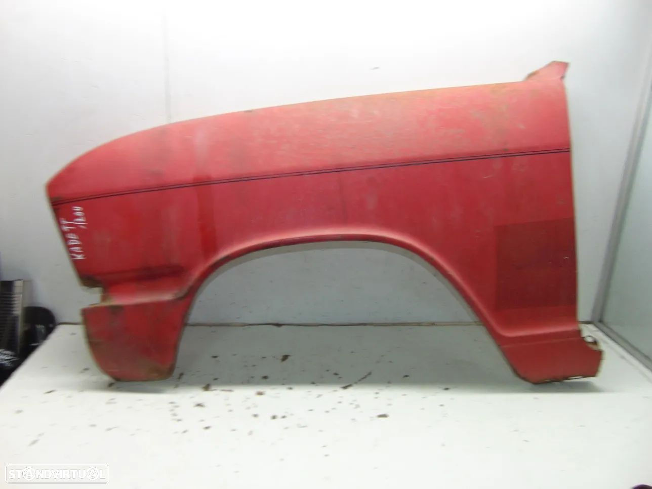 Opel Kadett B 1200 carrinha guarda lamas - 1