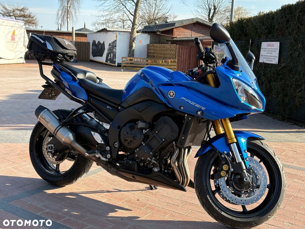 Yamaha FZ8 - 11