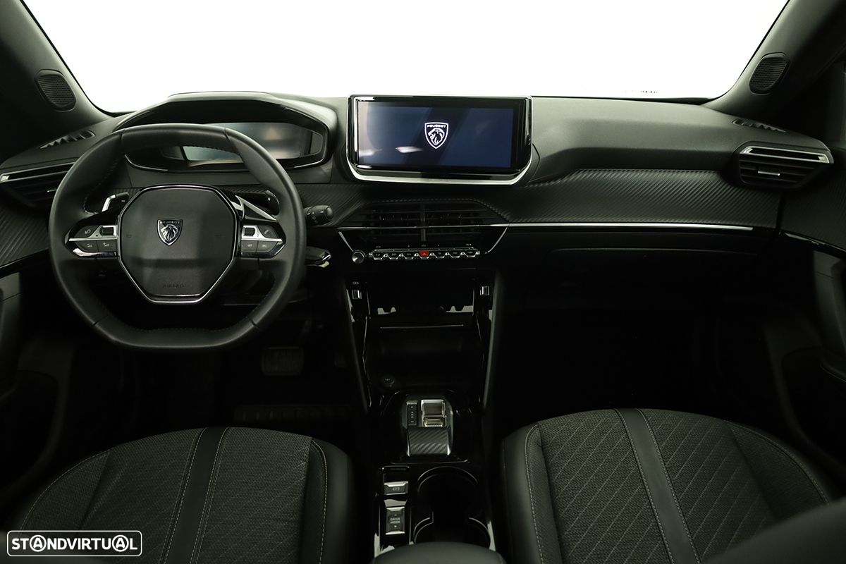 Peugeot 2008 1.2 PureTech Allure EAT8 - 8