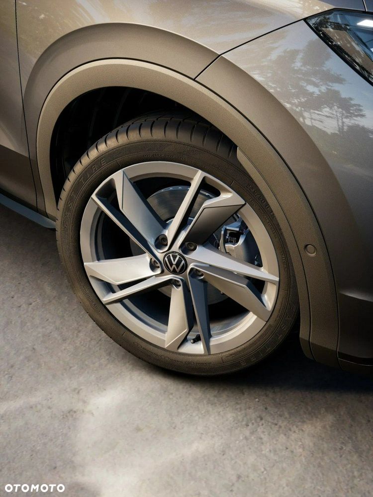 Volkswagen T-Roc - 13