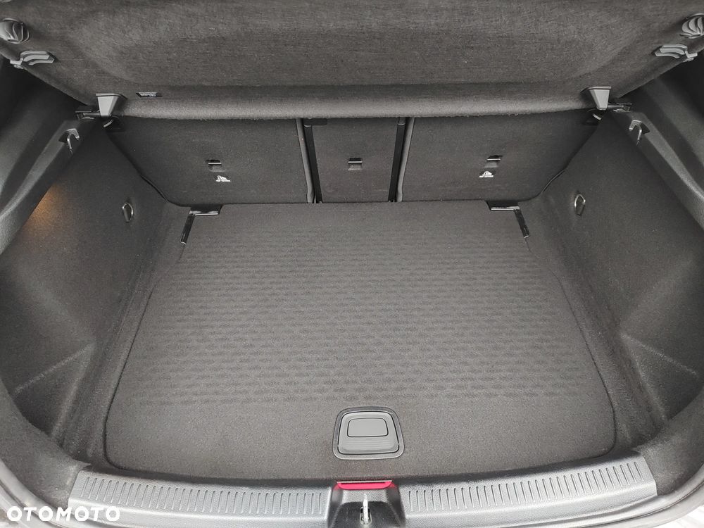 Mercedes-Benz Klasa A 200 AMG Line 7G-DCT - 15