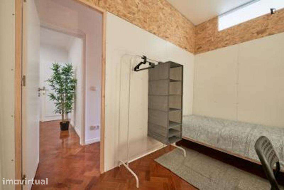 Quarto - localizado em Arroios Lisbon - Grande imagem: 3/14