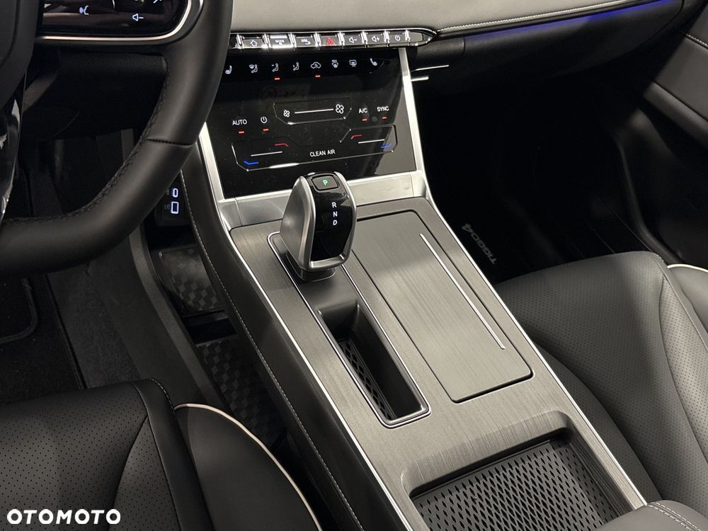 Chery Tiggo 4 1.5 GDI HEV Prestige DHT - 19