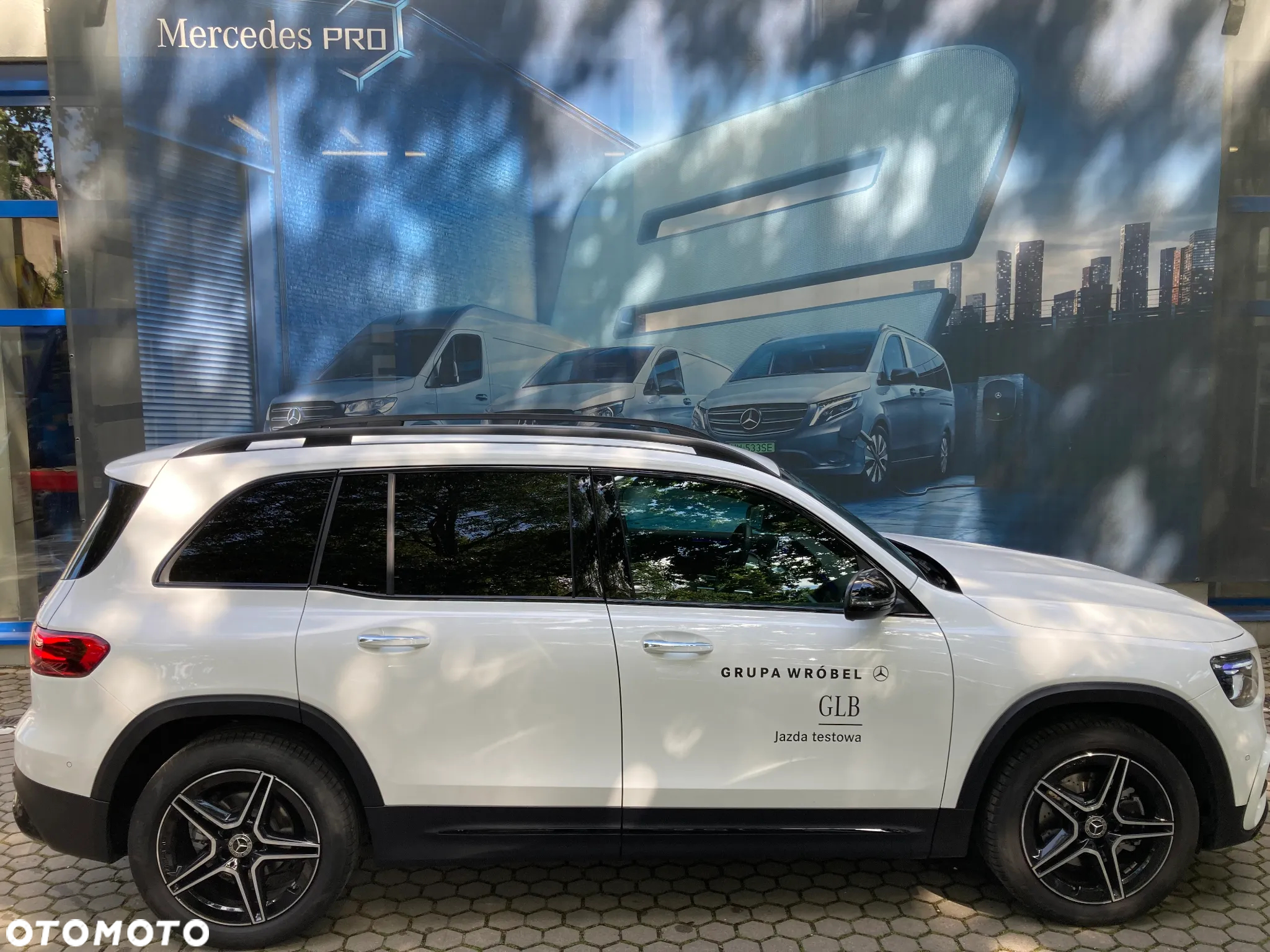 Mercedes-Benz GLB 200 d 4-Matic AMG Line 8G-DCT - 9