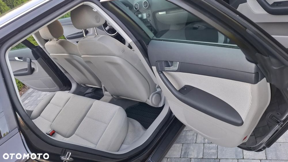 Audi A3 Sportback 1.6 Ambition - 15