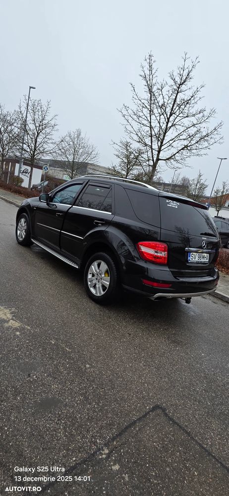 Mercedes-Benz ML 300 CDI BlueEfficiency Aut - 24