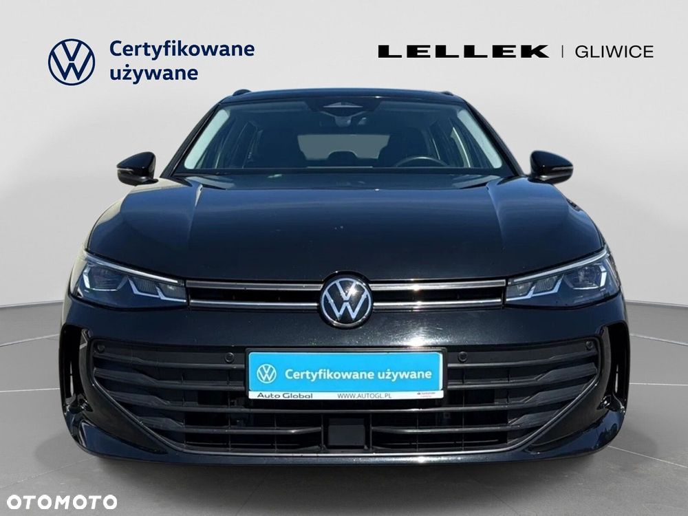 Volkswagen Passat - 3