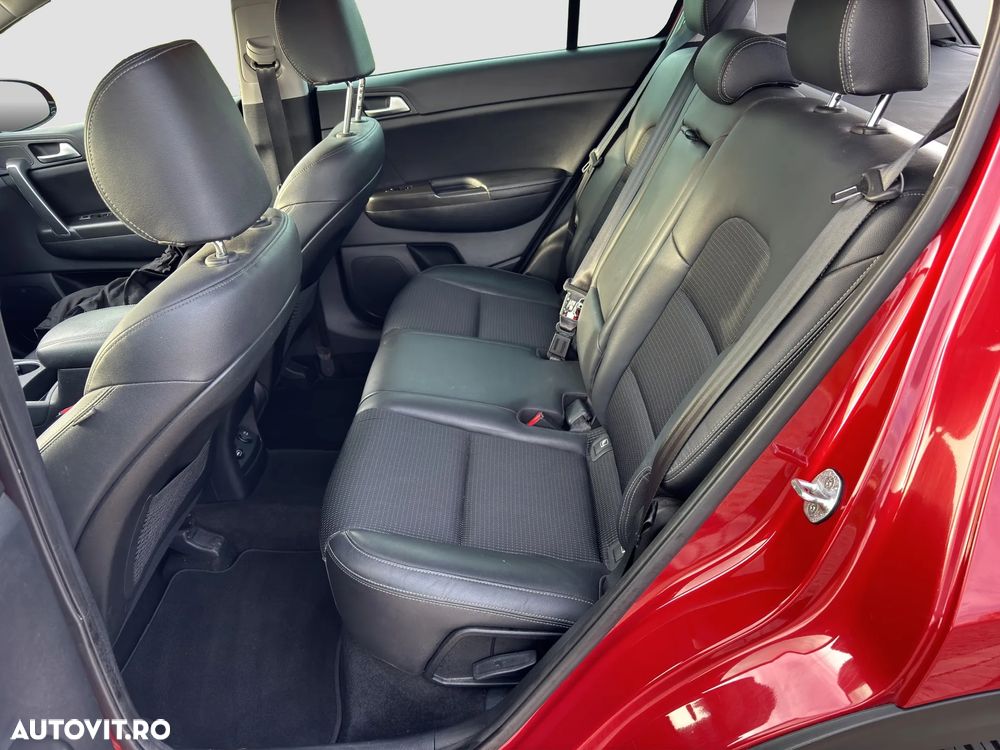 Kia Sportage 2.0 CRDI 4WD Automatik Spirit - 8