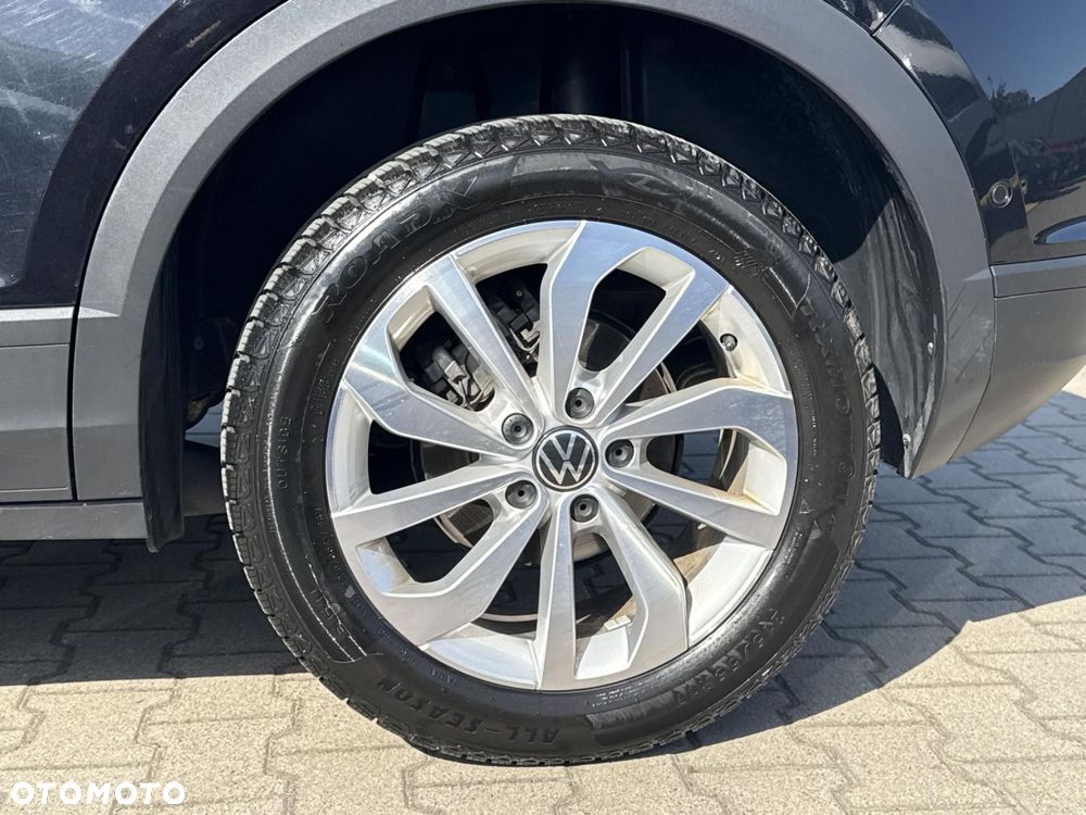 Volkswagen T-Roc - 26