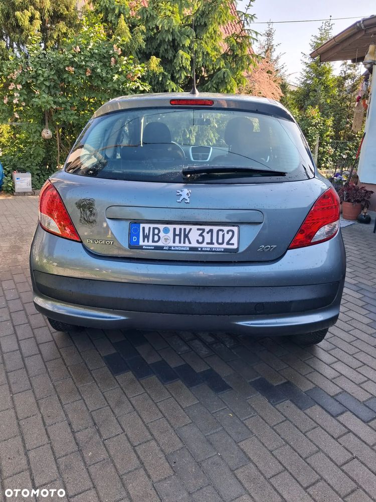 Peugeot 207 - 4