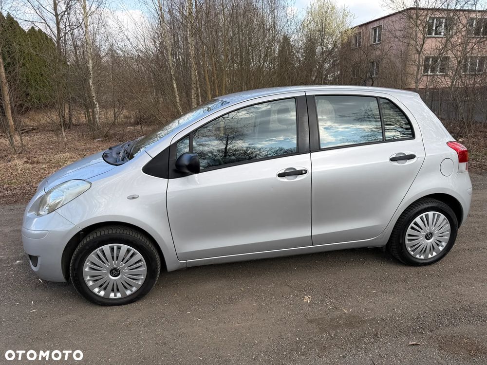 Toyota Yaris 1.0 VVT-i Sol - 6