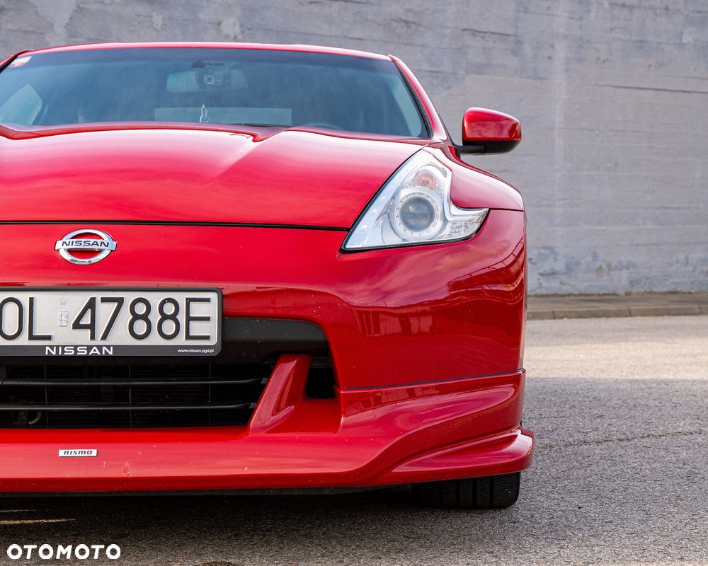 Nissan 370 Z - 6