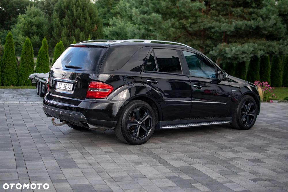 Mercedes-Benz ML - 18