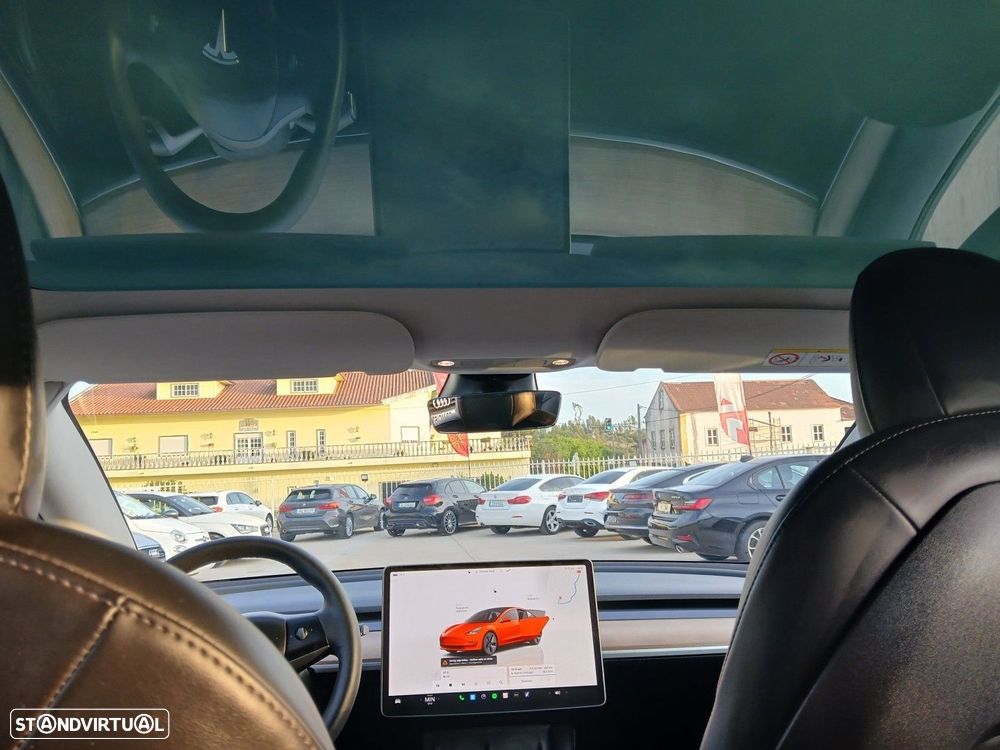 Tesla Model 3 - 15