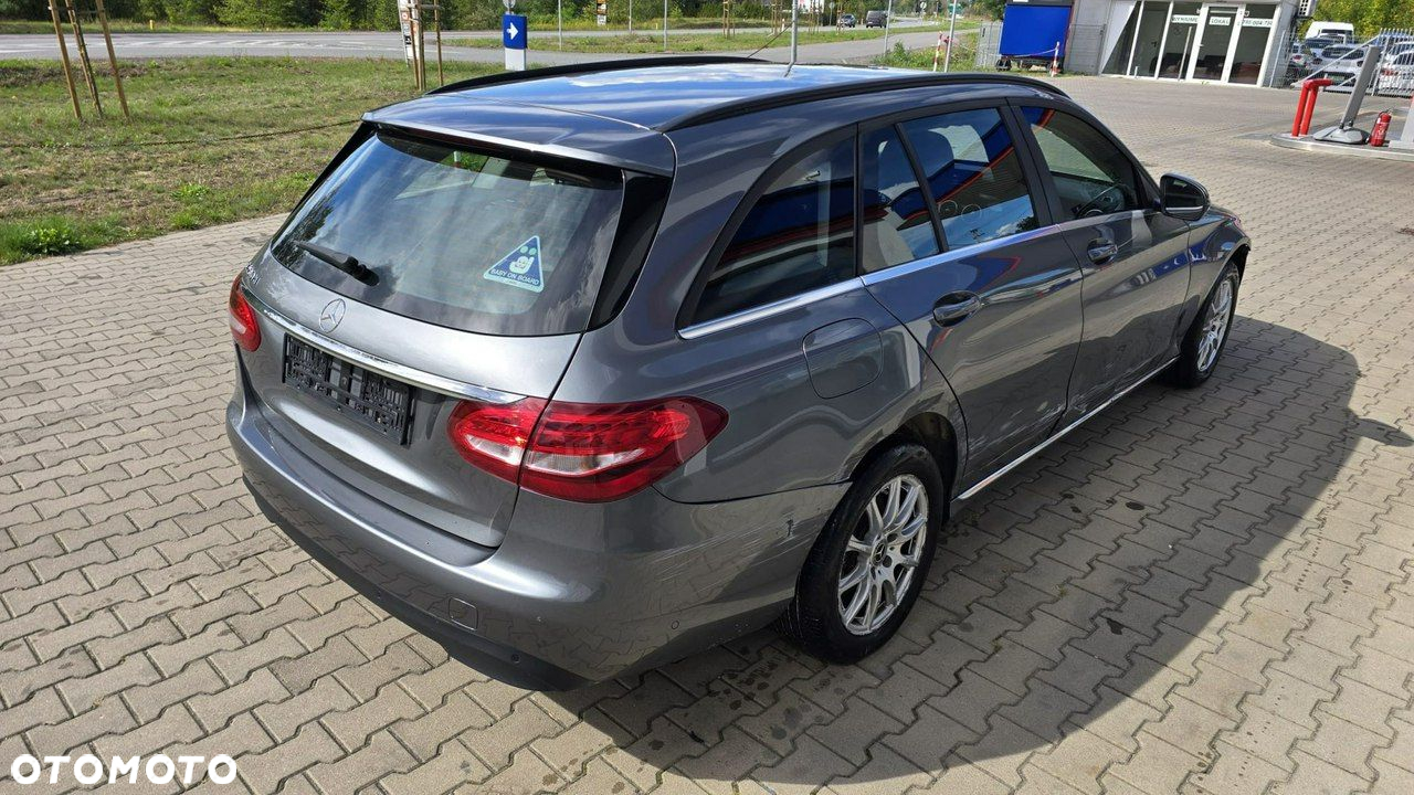 Mercedes-Benz Klasa C - 8