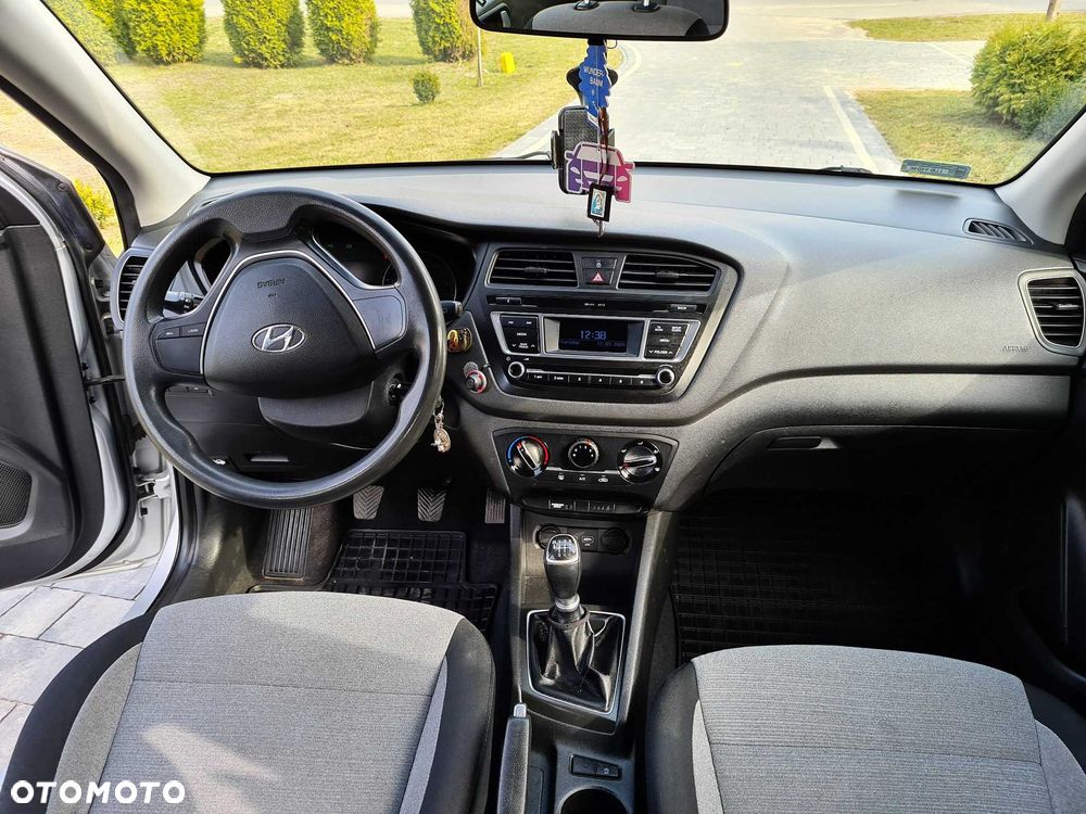 Hyundai i20 - 5