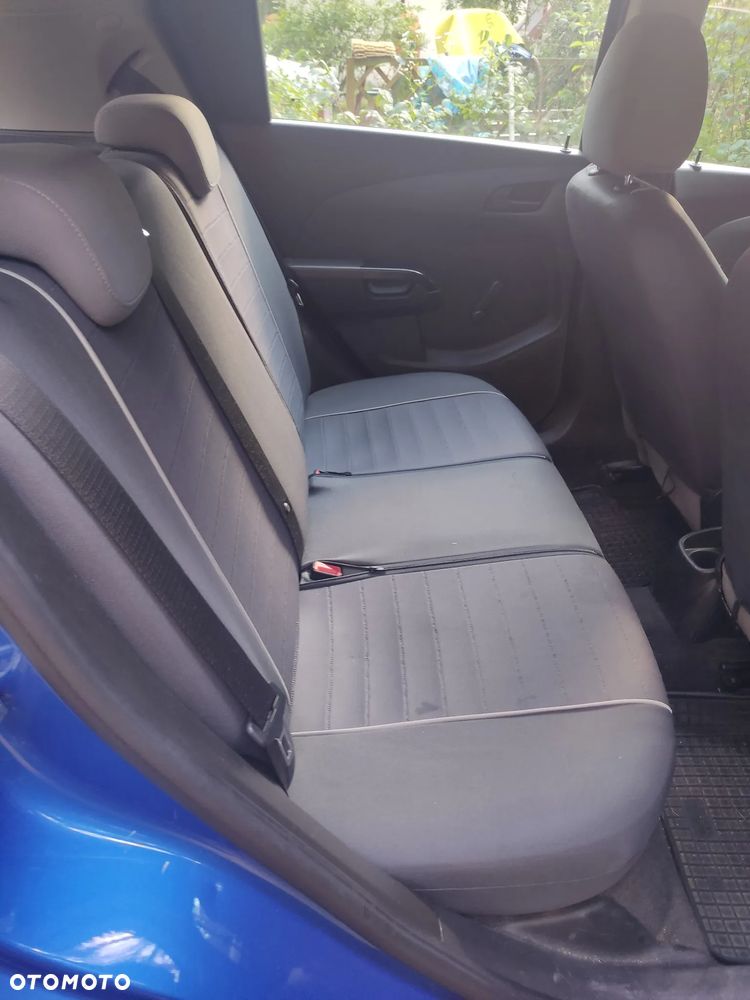 Chevrolet Aveo - 14