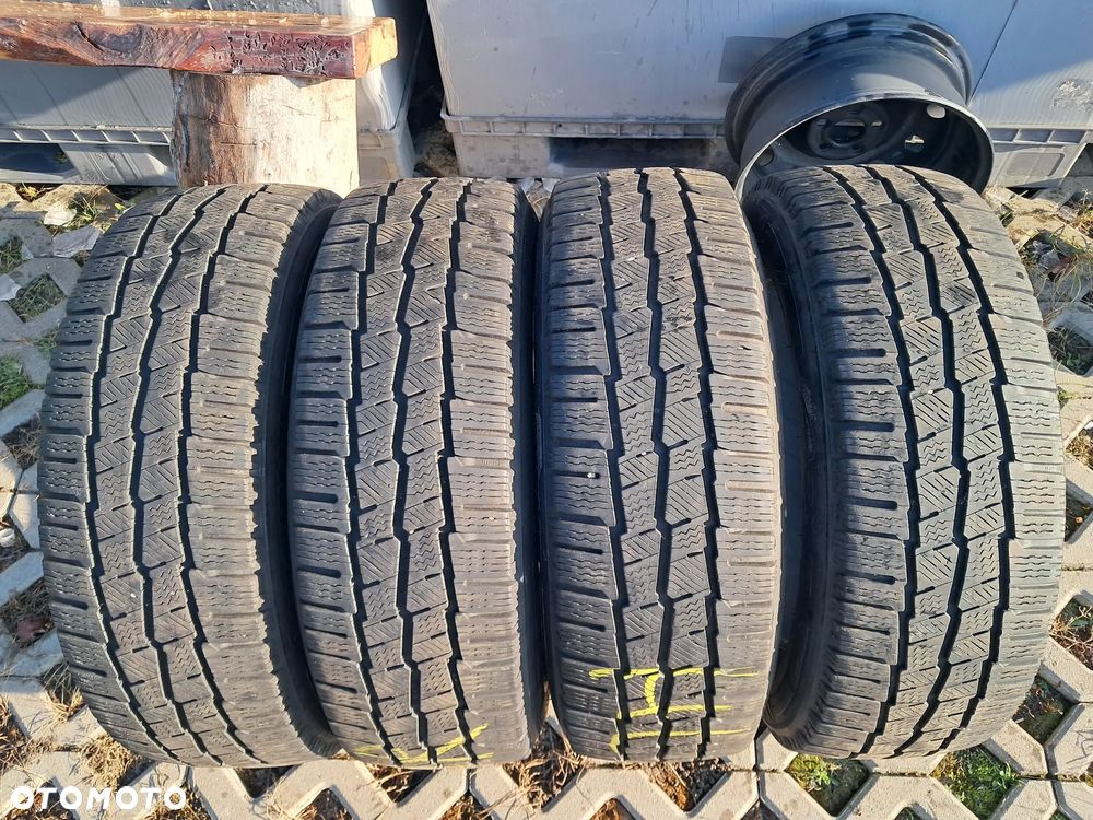 Opony zimowe Michelin Agilis Alpin 215/60R17C 215/60/17C komplet zima 4szt