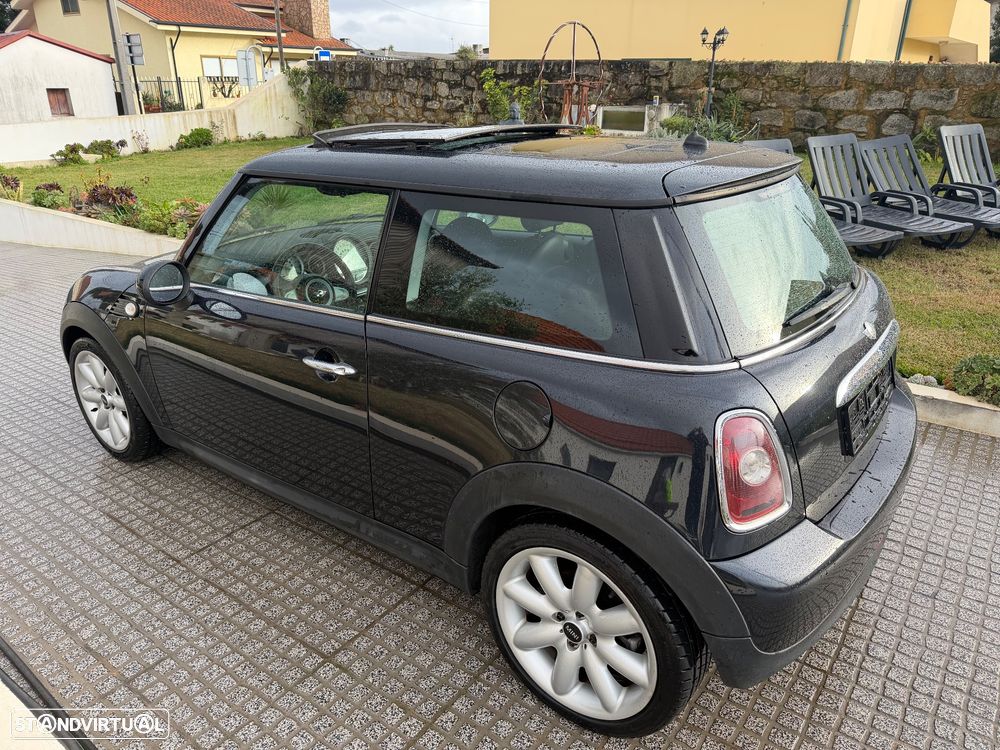 MINI 3 Portas One 1.4 - 15
