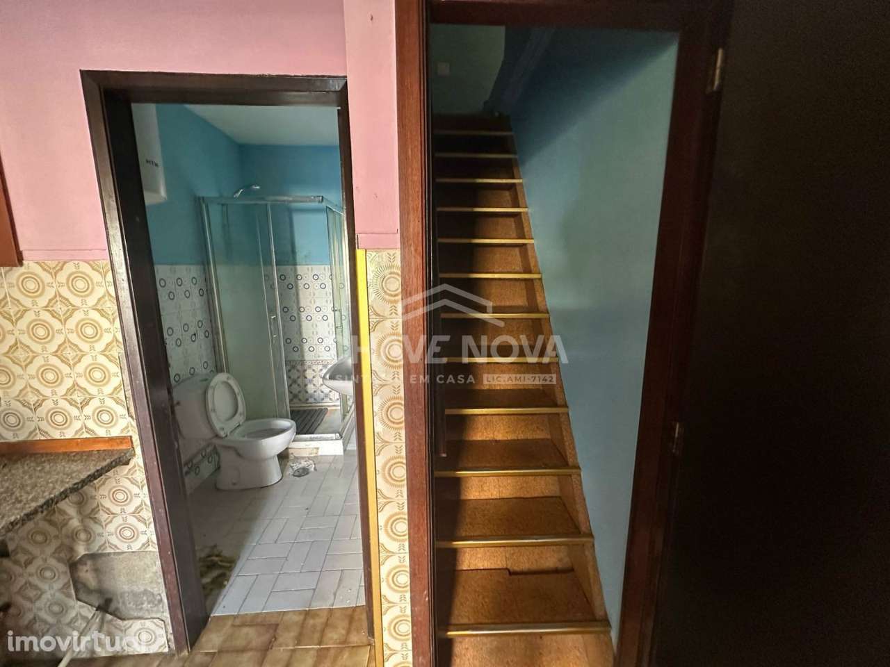 Moradia em Banda T2 em Oliveira do Douro - Grande imagem: 5/18