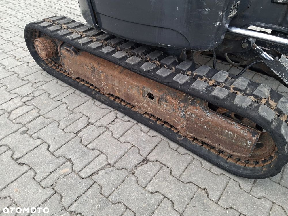 Yanmar ViO 20-4 - 10