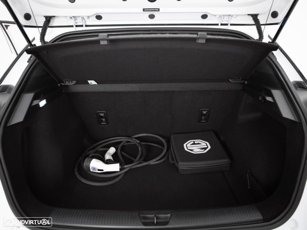 MG MG4 51 kWh Standard - 10