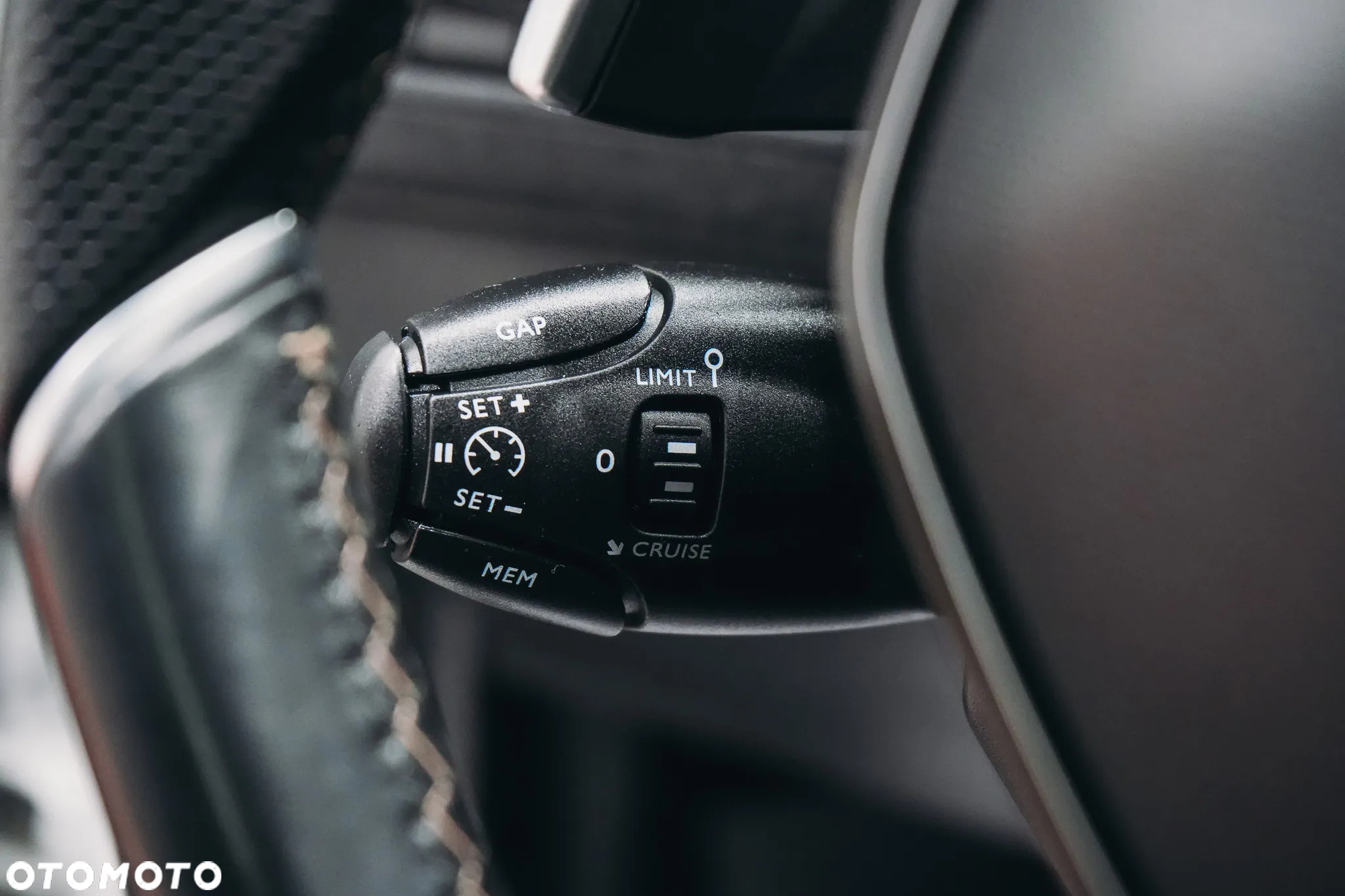 Peugeot 3008 BlueHDi 180 Stop & Start EAT8 GT - 24