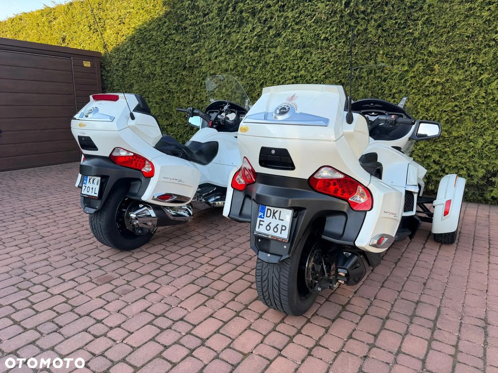 Can-Am Spyder - 8