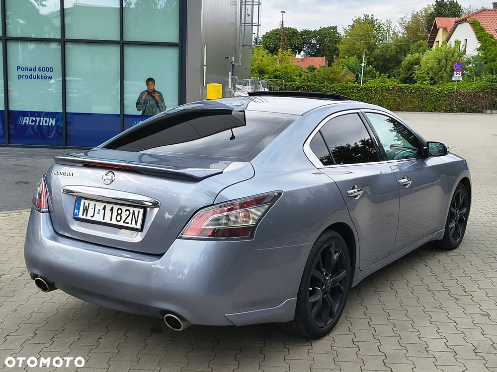 Nissan Maxima 3.5 S - 16