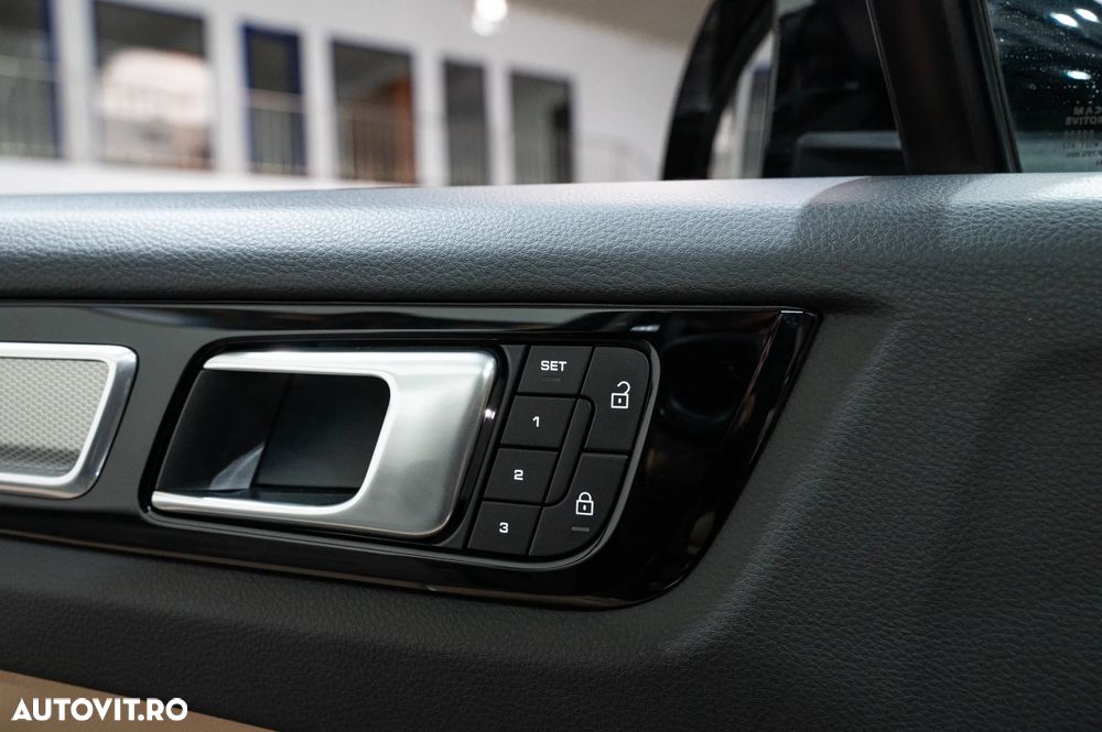 Porsche Cayenne Coupe Tiptronic S - 26