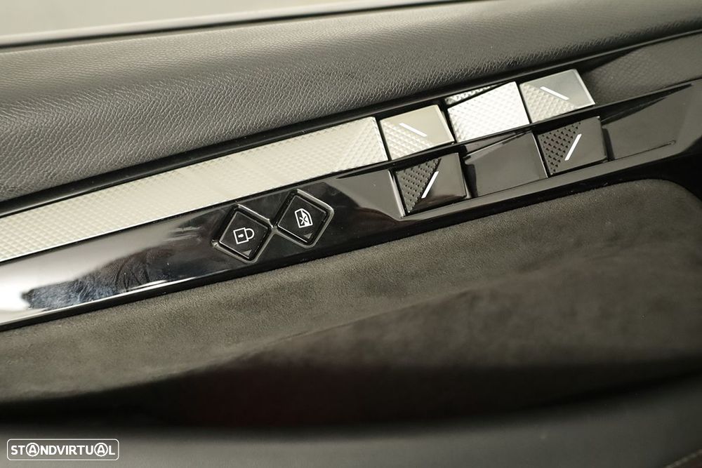 DS DS4 4 1.2 PureTech Performance Line EAT8 - 22