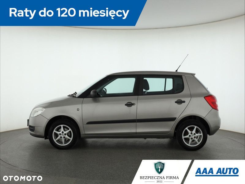 Skoda Fabia - 4