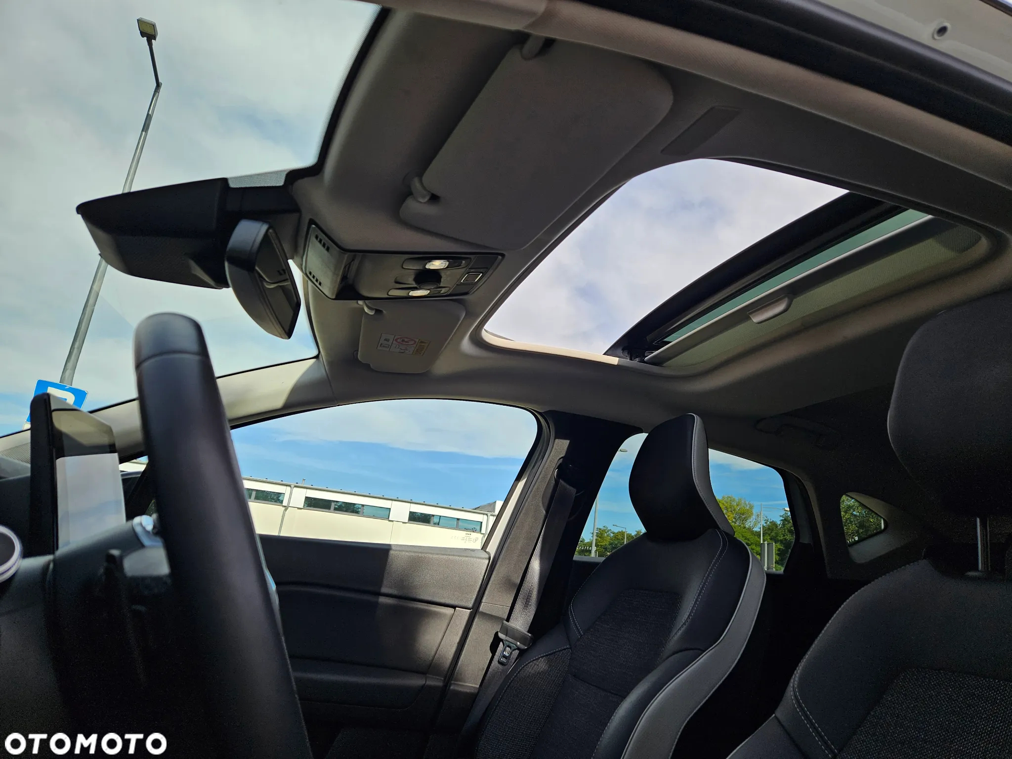 Renault Captur TCe Mild Hybrid 140 EDC GPF TECHNO - 26