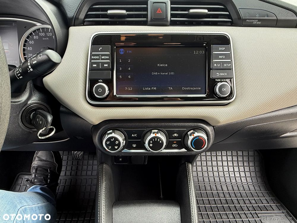 Nissan Micra 1.0 Visia - 26